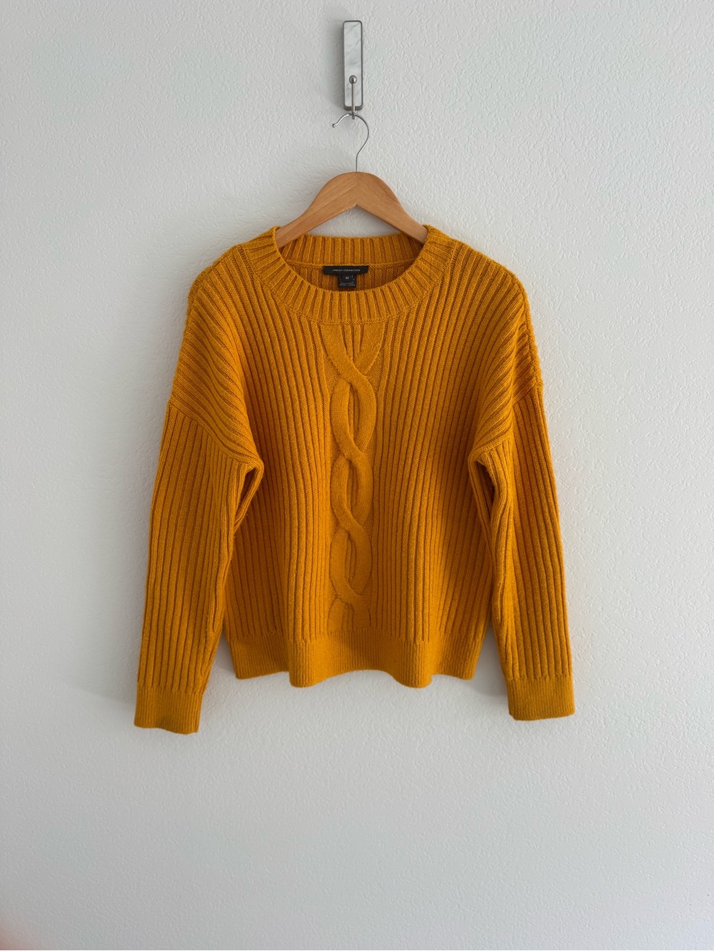 Size M French Connection Mustard Cable Front Ribbed Crew Sweater